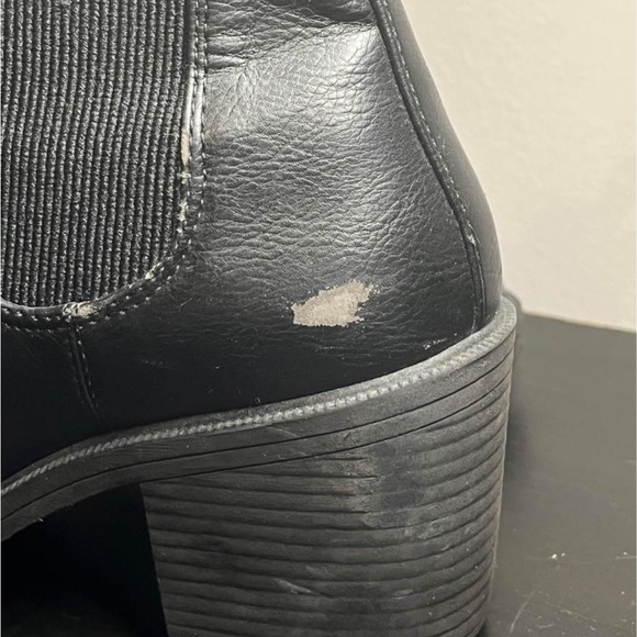 Booties boots - Picture 5 of 5